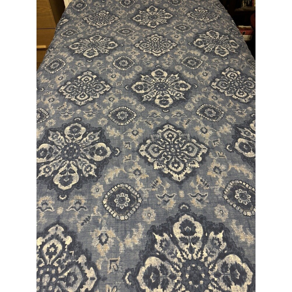 Pottery Barn Giovanna Blue Medallion Queen Full Duvet Cover - Discontinued Print